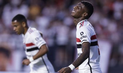 Arboleda, do São Paulo, falhou nos gols do Palmeiras