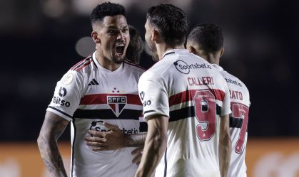 Luciano comemora o gol da virada do São Paulo no Morumbi
