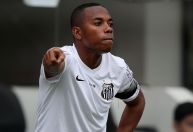 Ouça áudios que ajudaram a condenar Robinho por estupro coletivo na Itália: “Não estou nem aí”