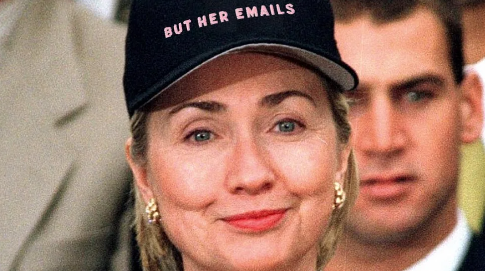 HillaryclintononTweet