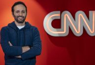 CNN Brasil investe na produção de conteúdo multiplataforma e fecha parceria com canal Manual do Mundo