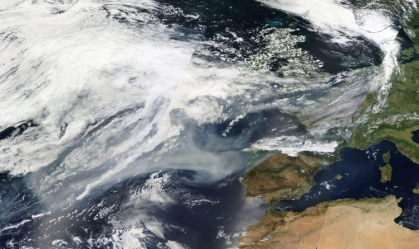 Fumaça de incêndio florestal do Canadá atinge a Europa na pior temporada de incêndios do país