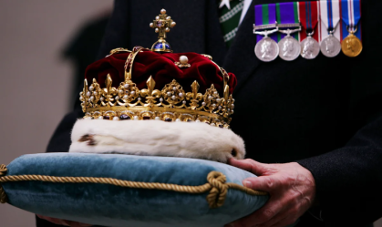 Rei Charles receberá segunda coroa na Escócia na próxima quarta-feira