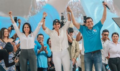Partido de Rafael Correa anuncia candidata à presidência do Equador