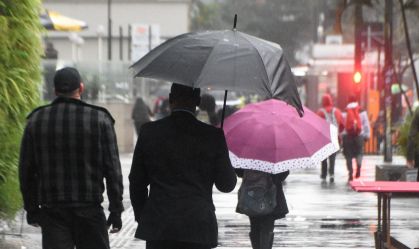 São Paulo tem previsão de chuvas no final de semana; máxima é de 37°C nesta sexta
