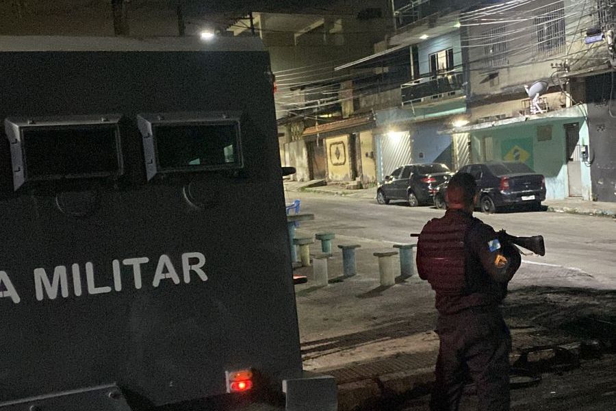 Operação da PM em Duque de Caxias