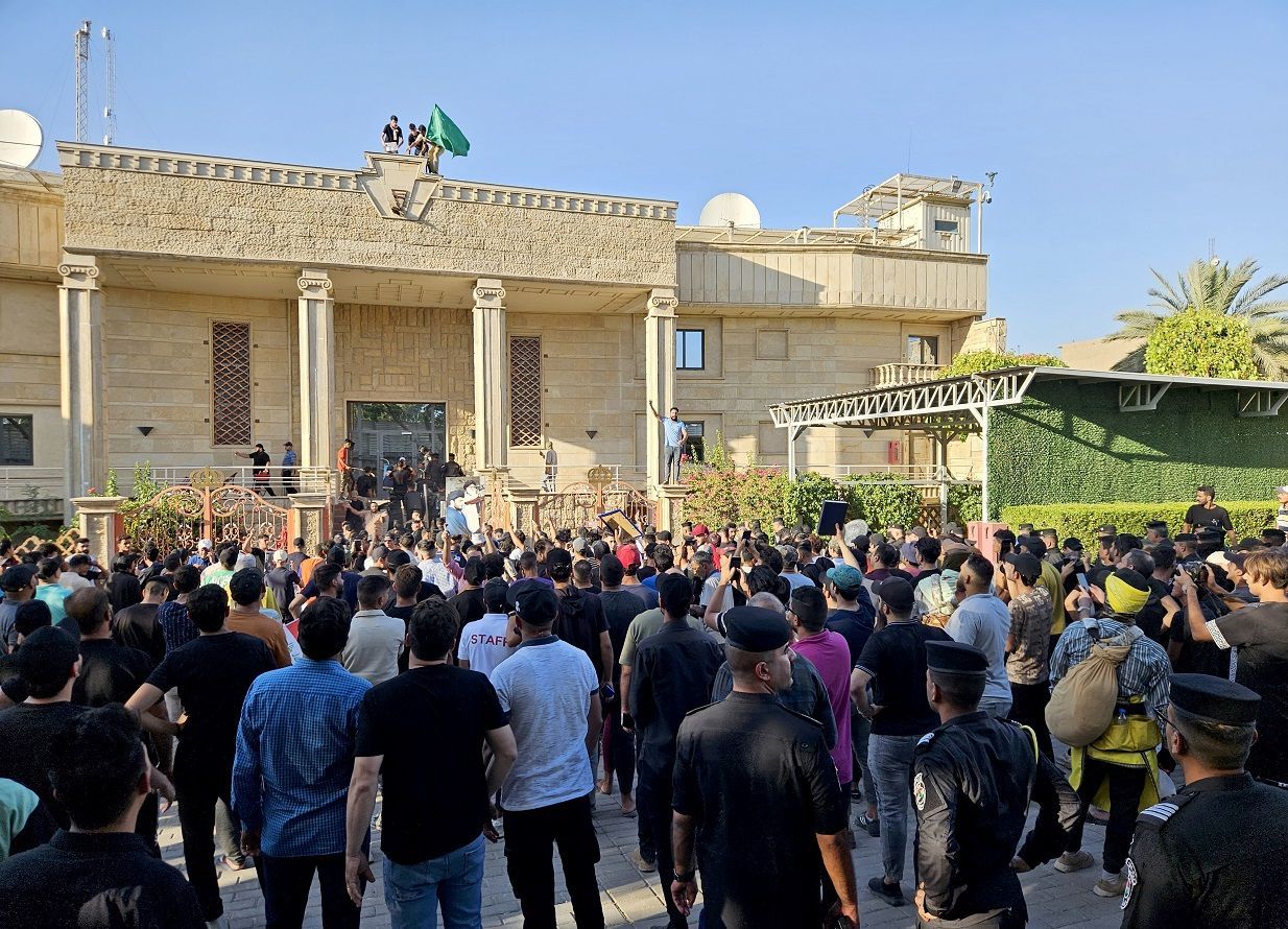 Muslims protest Quran burning in Baghdad