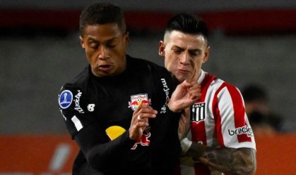 Com um a menos, Red Bull Bragantino empata com Estudiantes pela Sul-Americana