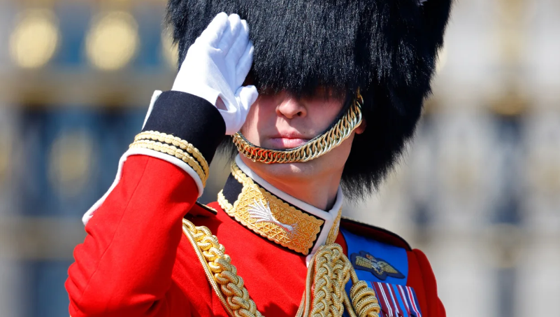 O príncipe William realiza o que é conhecido como The Colonel's Review - o primeiro desde que se tornou coronel da Guarda Galesa / Max Mumby/Indigo/Getty Images