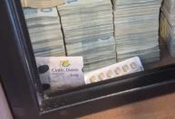 PF encontra remédio para impotência sexual dentro de cofre “entupido de dinheiro” em operação sobre kits de robótica