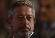 Lira adia votação do novo marco fiscal e aguarda reforma ministerial, dizem parlamentares