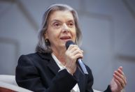 Cármen Lúcia volta a condenar “todo tipo de violência” durante eleições