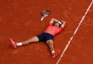 Djokovic é tri em Roland Garros e quebra recorde de títulos em Grand Slam