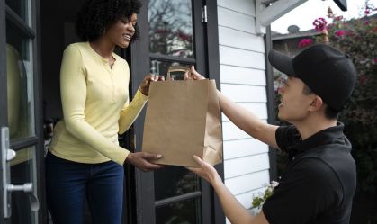 Empresa de delivery DoorDash oferece pagamento por hora para situações imprevistas com pedidos