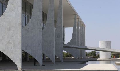 6x1: Governo monitora debate sobre mudança em escala de trabalho