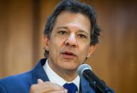 Governo vai enviar projeto para taxar fundos de super-ricos junto ao Orçamento, diz Haddad