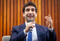 Senadores recebem indicação de Galípolo ao BC sem surpresa; veja rito