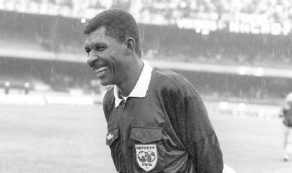 Árbitro atuou no futebol nacional e internacional nas décadas de 80 e 90
