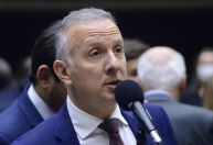 Relator da reforma tributária busca “ideia intermediária” à unificação do ICMS com ISS