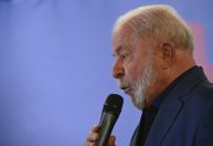 Lula diz que candidatura de Biden “é um estímulo” para que ele tente a reeleição