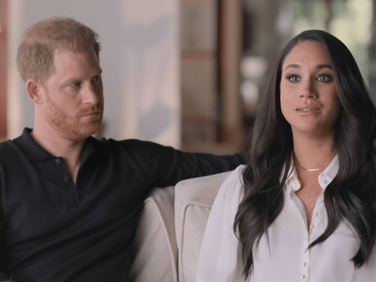 meghan-acusada-falsificar-podcast-perder-contrato-netflix