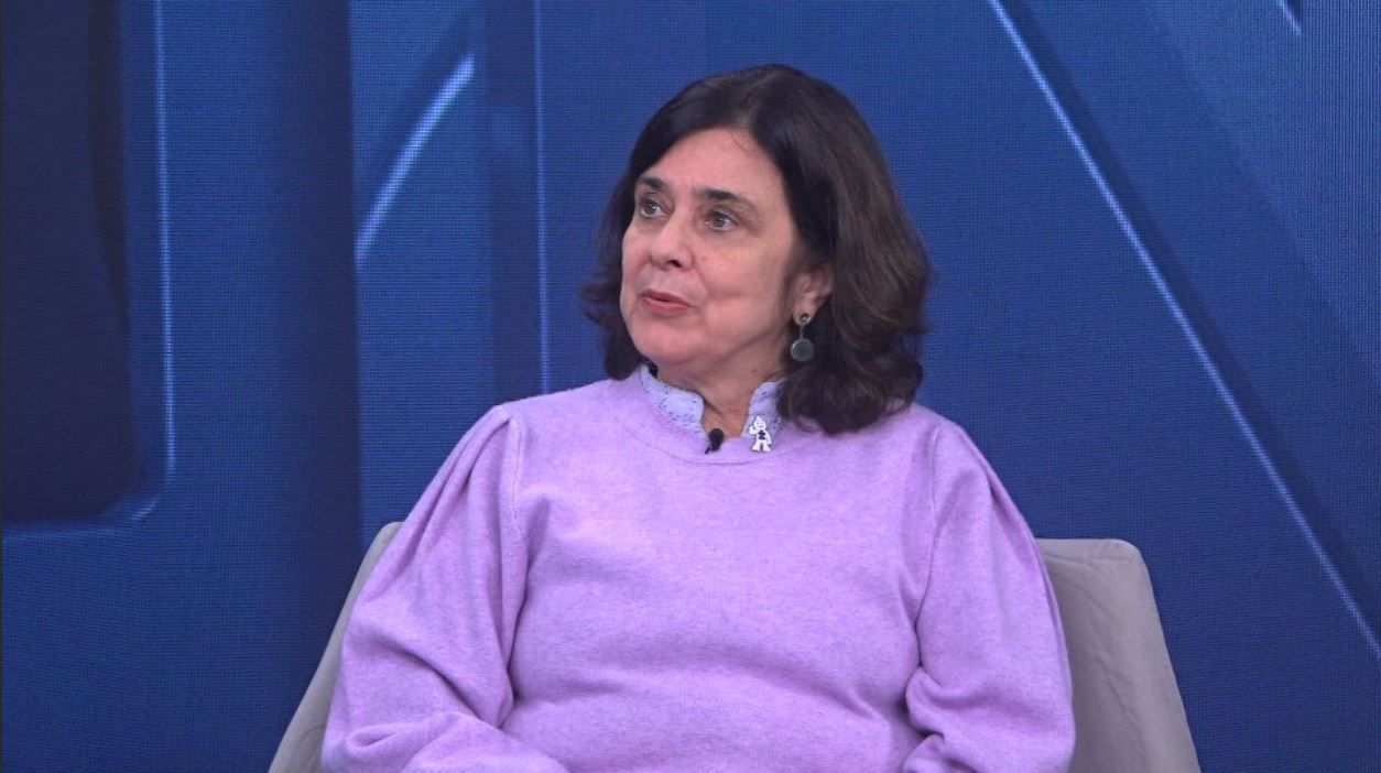Imagem de destaque do post: “É normal, faz parte da política”, diz Nísia Trindade à CNN sobre pressão para troca no Ministério da Saúde