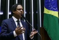 Deputado Orlando Silva defende PEC das Praias: “Não há risco de privatização”