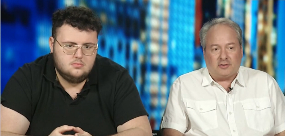 Jay Bloom e seu filho Sean / Reprodução/ CNN