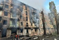 Ao menos 3 civis morrem e 25 ficam feridos após ataque russo no sudeste da Ucrânia, dizem autoridades