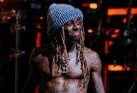 Rapper Lil Wayne diz que perda de memória o fez esquecer das próprias músicas