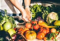 Chips de legumes substituem os alimentos in natura? Entenda como consumir