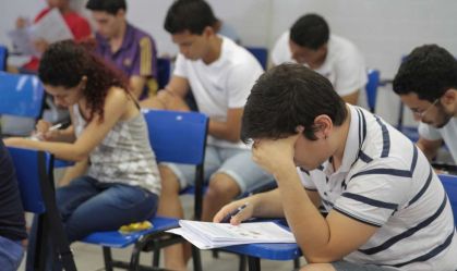 Enem demanda que estudante saiba fazer pausas para descanso, diz professor