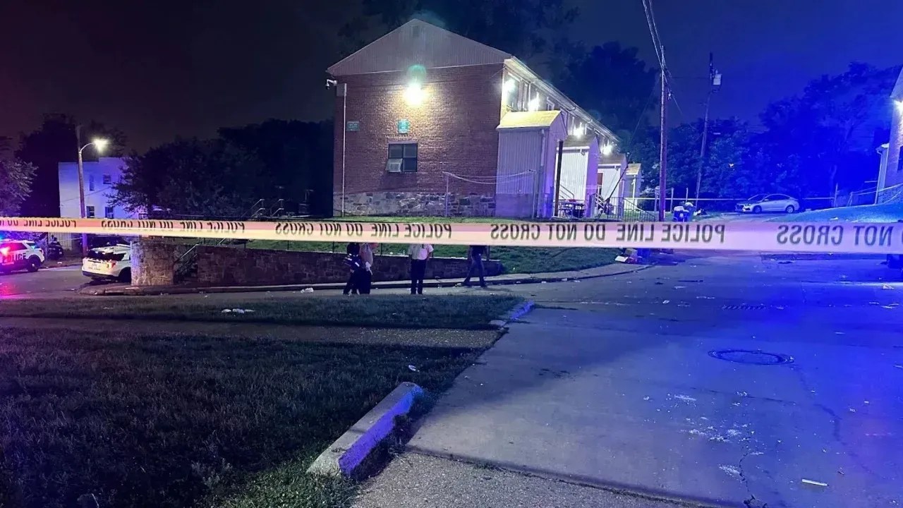 Polícia de Baltimore atua após tiroteio em massa