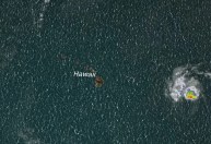 Tempestade tropical ameaça trazer fortes chuvas e ondas mortais para ilhas havaianas