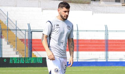 Destaque no Peru, Pablo Erustes jogava na várzea até os 28 anos; conheça o atacante