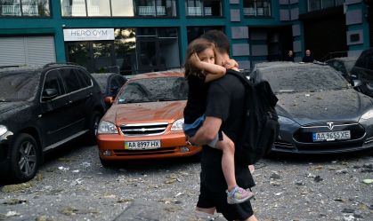 Moscou levou 700 mil crianças ucranianas que teriam buscado refúgio, afirma político russo; Ucrânia diz investigar
