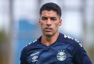 Mesmo liberado pelo Grêmio, Suárez não viajará a Barcelona, revela Renato