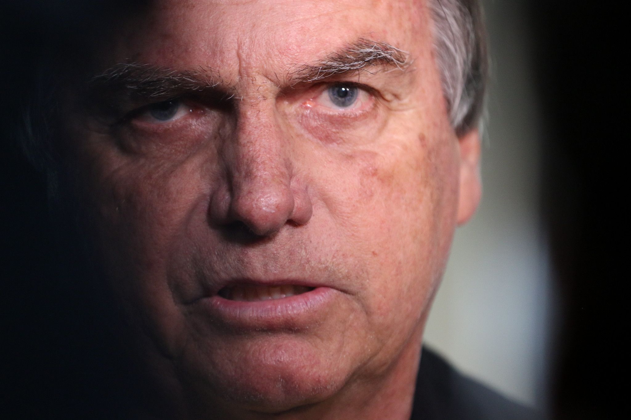 Imagem de destaque do post: Subprocurador da PGR diz à CNN que não investiga seguidores de Jair Bolsonaro