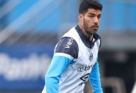 Luis Suárez é dúvida no Grêmio para enfrentar o Botafogo pelo Brasileirão