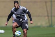 Hulk faz gol impressionante em treino do Atlético-MG; assista