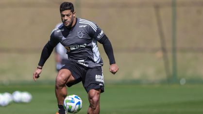 Hulk em treino do Atlético-MG