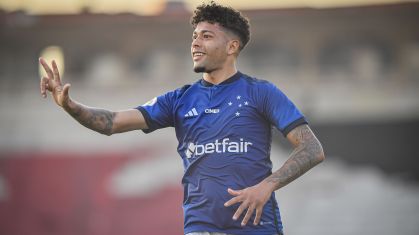 Filipe Machado comemora o gol do Cruzeiro sobre o Vasco