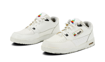 Imagem de destaque do post: Entenda por que um tênis da Apple está sendo vendido por mais de R$ 230 mil