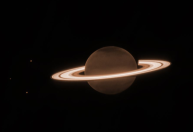 Anéis de Saturno brilham em novas imagens do telescópio James Webb; veja fotos