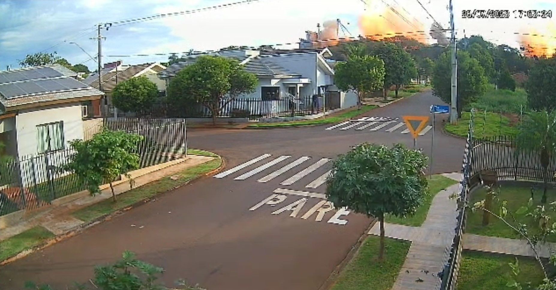 Imagem mostra explosão no Paraná