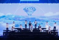 Opinião: SEVENTEEN entrega show de quase quatro horas cheio de energia na turnê “FOLLOW” TO SEOUL
