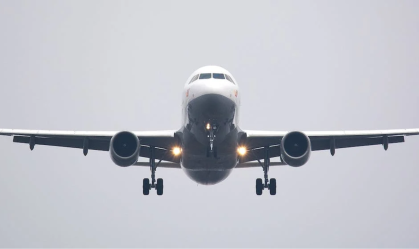 Esta companhia aérea japonesa quer que passageiros viajem sem roupa