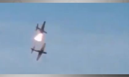 Aviões da Força Aérea Colombiana colidem durante treinamento