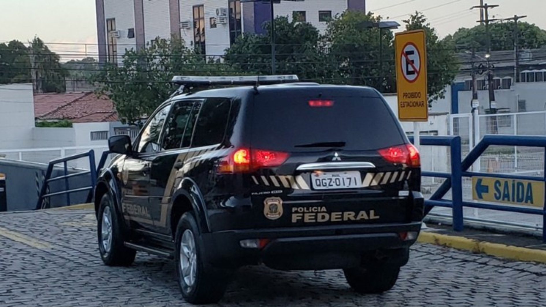 Carro da Polícia Federal em São Paulo