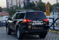 PF faz operação contra corrupção em compra de coletes por R$ 40 milhões